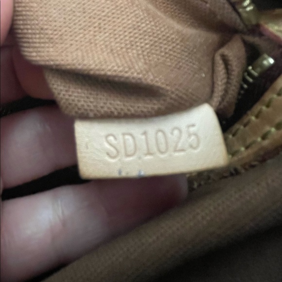 Louis Vuitton Batignolles tote horizontal - Picture 5 of 5
